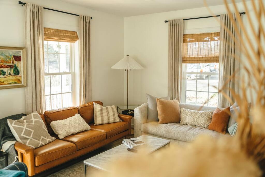 Cozy Cottage, Hot Tub, Fire Pit, 15Min To Hudson And Hiking Catskill Εξωτερικό φωτογραφία