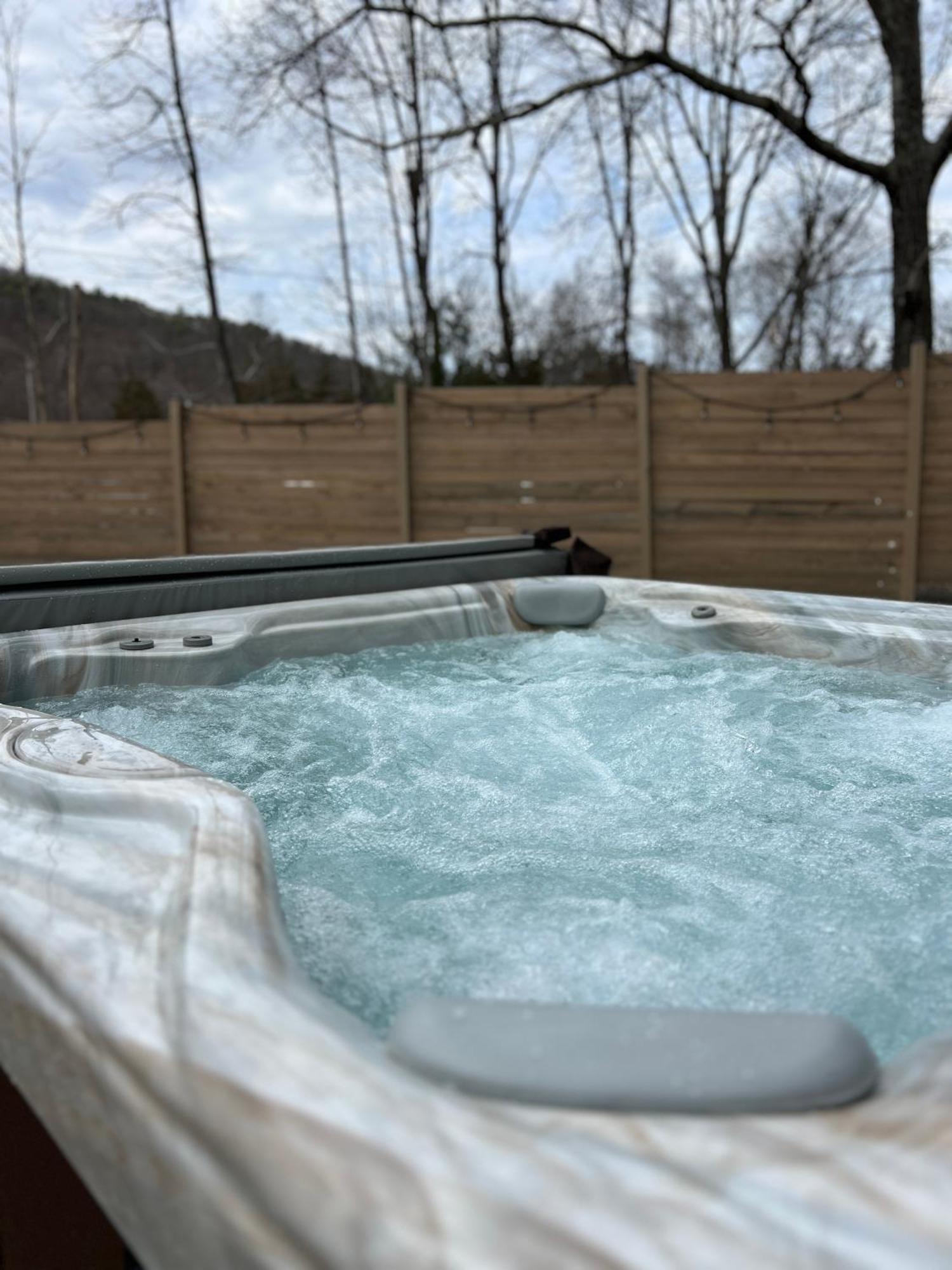 Cozy Cottage, Hot Tub, Fire Pit, 15Min To Hudson And Hiking Catskill Εξωτερικό φωτογραφία